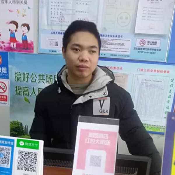 33岁岁江西单身帅哥 - 白城吉缘网