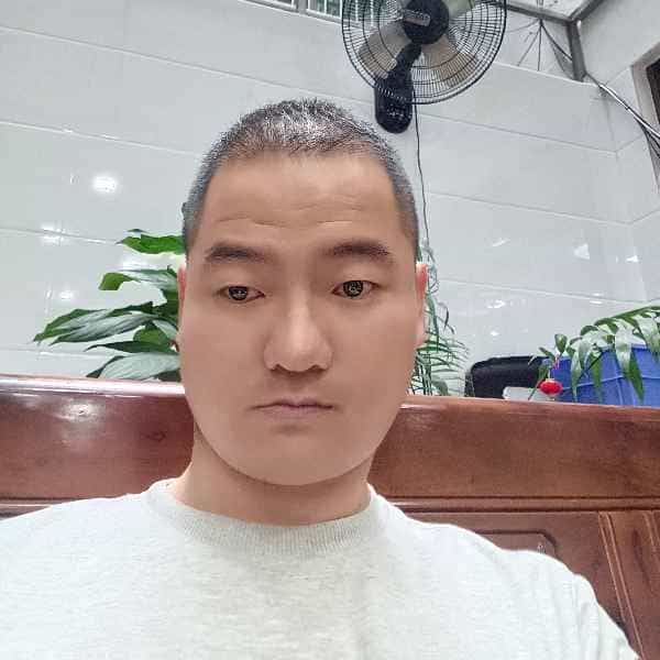 37岁岁福建单身帅哥 - 白城吉缘网