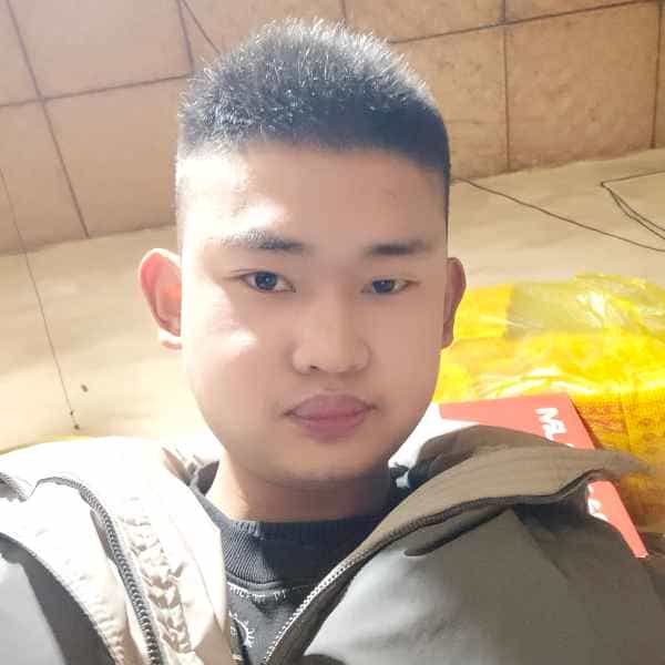 21岁岁河北单身帅哥 - 白城吉缘网