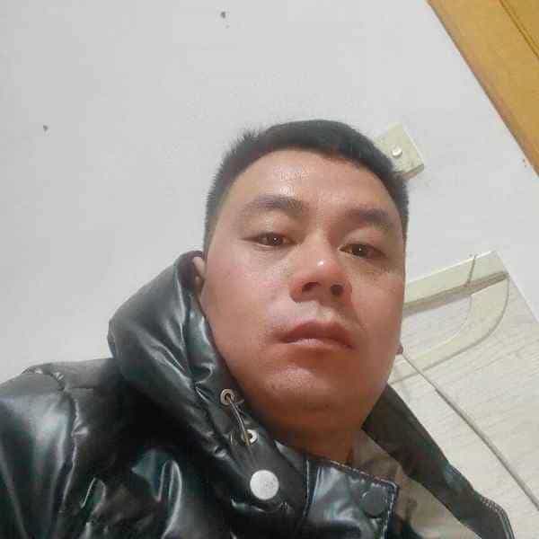 35岁岁河北单身帅哥 - 白城吉缘网