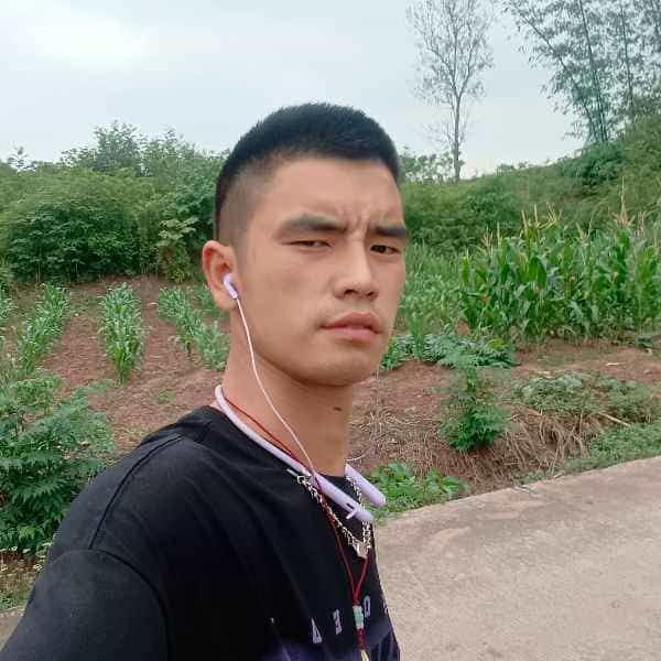 35岁岁四川单身帅哥 - 白城吉缘网