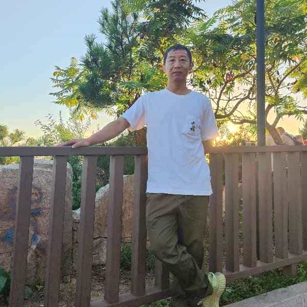 47岁岁辽宁单身帅哥 - 白城吉缘网