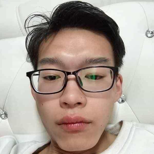 23岁岁河南单身帅哥 - 白城吉缘网