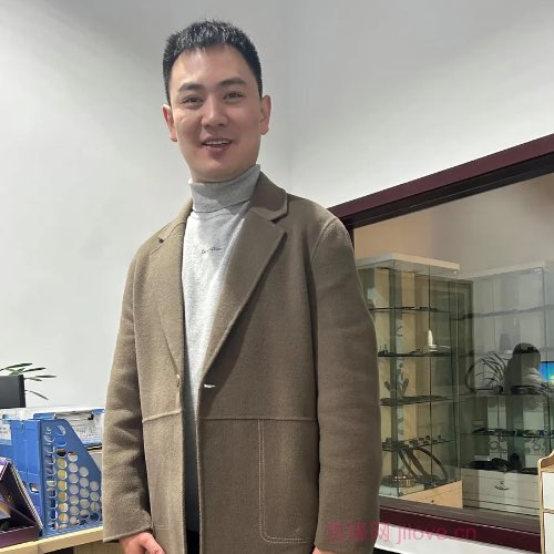 32岁岁四川单身帅哥 - 白城吉缘网